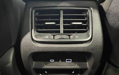 Geely Tugella FY11, 2022 год, 2 749 000 рублей, 20 фотография