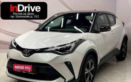 Toyota C-HR I рестайлинг, 2022 год, 2 700 000 рублей, 3 фотография
