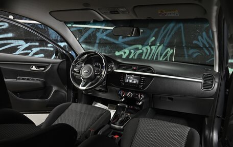 KIA Rio IV, 2018 год, 1 195 000 рублей, 13 фотография