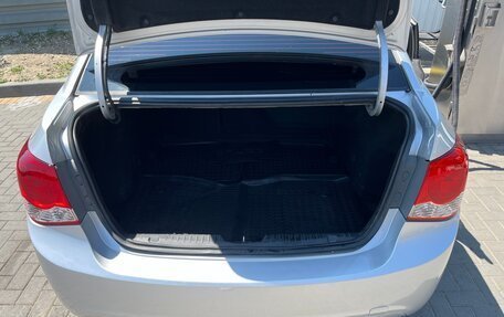 Chevrolet Cruze II, 2011 год, 690 000 рублей, 14 фотография