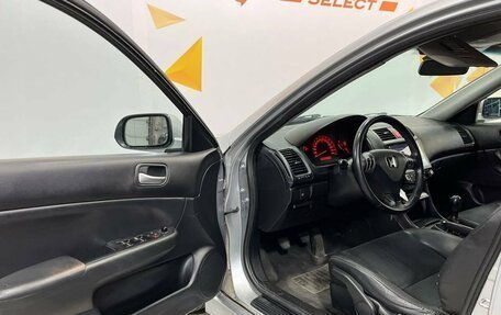 Honda Accord VII рестайлинг, 2003 год, 730 000 рублей, 20 фотография