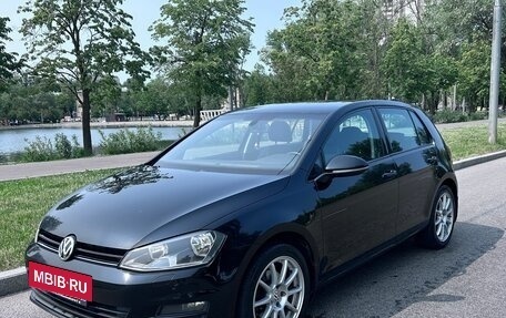 Volkswagen Golf VII, 2013 год, 1 050 000 рублей, 2 фотография