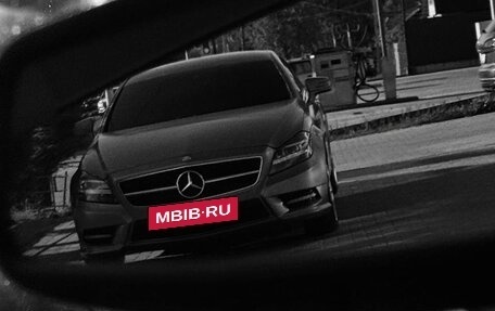 Mercedes-Benz CLS, 2011 год, 2 700 000 рублей, 3 фотография