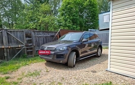 Volkswagen Touareg III, 2010 год, 1 850 000 рублей, 4 фотография