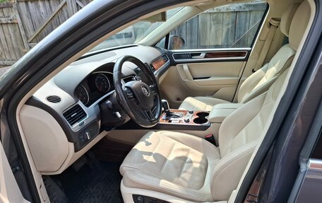 Volkswagen Touareg III, 2010 год, 1 850 000 рублей, 9 фотография
