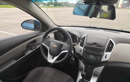 Chevrolet Cruze II, 2012 год, 800 000 рублей, 12 фотография