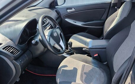 Hyundai Solaris II рестайлинг, 2014 год, 859 000 рублей, 13 фотография