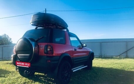 Toyota RAV4, 1996 год, 680 000 рублей, 3 фотография