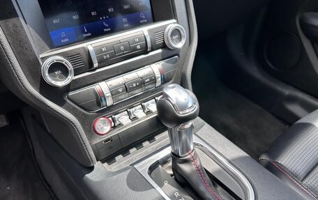 Ford Mustang VI рестайлинг, 2021 год, 4 500 000 рублей, 14 фотография