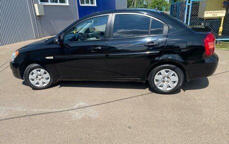 Hyundai Verna II, 2006 год, 457 000 рублей, 2 фотография