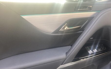 Lexus LX, 2025 год, 24 000 000 рублей, 4 фотография