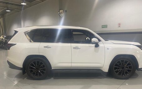 Lexus LX, 2025 год, 24 000 000 рублей, 6 фотография