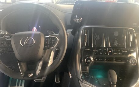 Lexus LX, 2025 год, 24 000 000 рублей, 8 фотография