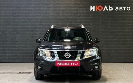 Nissan Terrano III, 2014 год, 1 090 000 рублей, 2 фотография