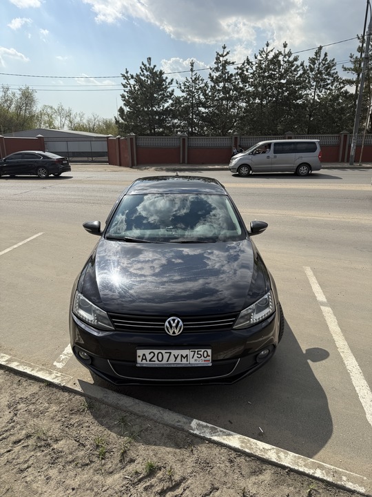 Volkswagen Jetta VI, 2014 год, 1 099 999 рублей, 9 фотография