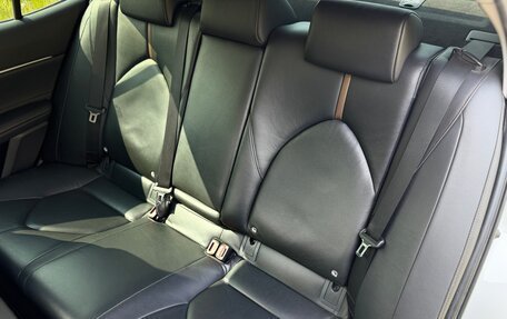 Toyota Camry, 2018 год, 3 100 000 рублей, 10 фотография