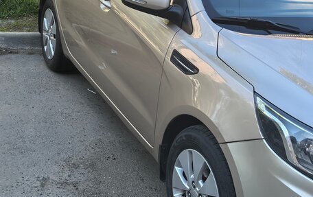 KIA Rio III рестайлинг, 2013 год, 900 000 рублей, 2 фотография