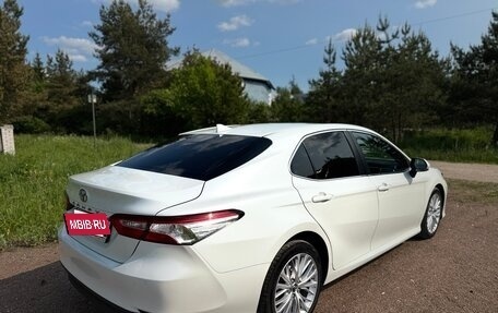 Toyota Camry, 2018 год, 3 100 000 рублей, 3 фотография