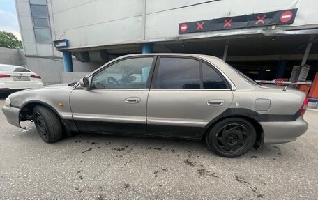 Hyundai Sonata III рестайлинг, 1998 год, 180 000 рублей, 4 фотография