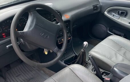 Hyundai Sonata III рестайлинг, 1998 год, 180 000 рублей, 9 фотография