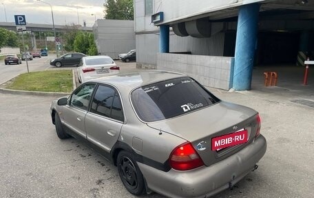Hyundai Sonata III рестайлинг, 1998 год, 180 000 рублей, 6 фотография