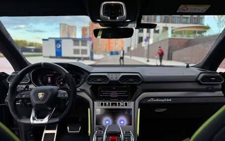 Lamborghini Urus I, 2022 год, 31 485 000 рублей, 12 фотография