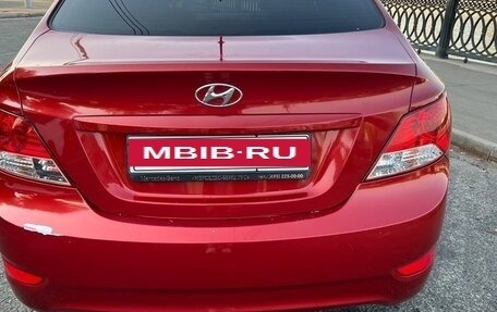 Hyundai Solaris II рестайлинг, 2013 год, 860 000 рублей, 9 фотография