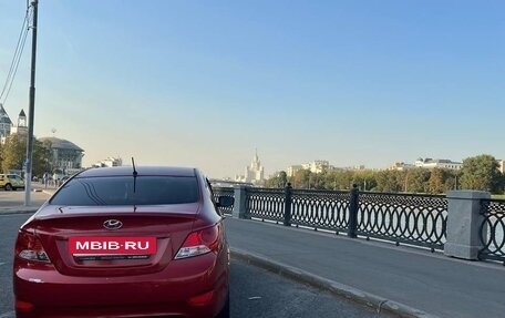 Hyundai Solaris II рестайлинг, 2013 год, 860 000 рублей, 10 фотография