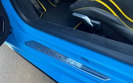 Lamborghini Huracán, 2023 год, 37 500 000 рублей, 10 фотография