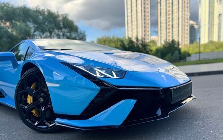 Lamborghini Huracán, 2023 год, 37 500 000 рублей, 12 фотография