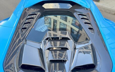 Lamborghini Huracán, 2023 год, 37 500 000 рублей, 26 фотография