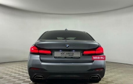 BMW 5 серия, 2020 год, 5 400 000 рублей, 5 фотография