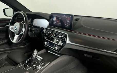 BMW 5 серия, 2020 год, 5 400 000 рублей, 15 фотография