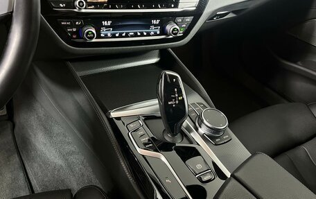 BMW 5 серия, 2020 год, 5 400 000 рублей, 29 фотография