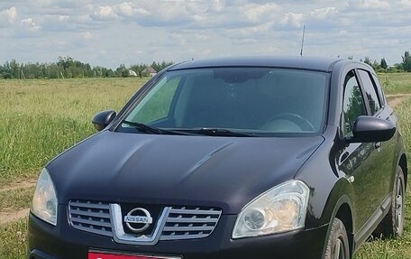 Nissan Qashqai, 2010 год, 900 000 рублей, 1 фотография