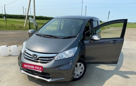 Honda Freed I, 2012 год, 1 220 000 рублей, 19 фотография