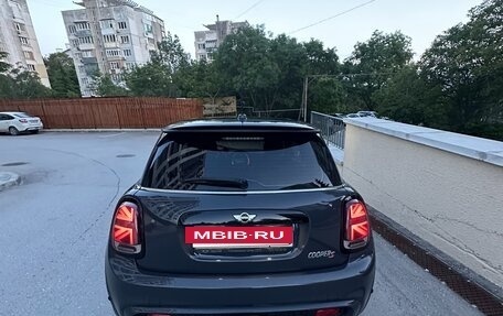 MINI Hatch, 2017 год, 2 250 000 рублей, 3 фотография