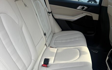BMW X5, 2021 год, 7 000 000 рублей, 12 фотография