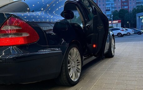 Mercedes-Benz E-Класс, 2002 год, 850 000 рублей, 7 фотография