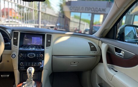 Infiniti FX II, 2008 год, 1 750 000 рублей, 28 фотография