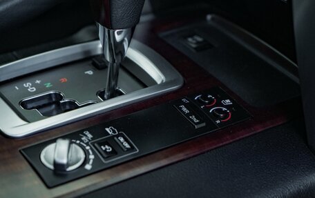Toyota Land Cruiser 200, 2015 год, 5 400 000 рублей, 31 фотография
