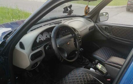 Chevrolet Niva I рестайлинг, 2006 год, 375 000 рублей, 4 фотография