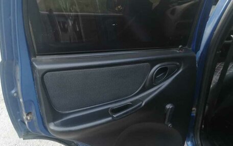 Chevrolet Niva I рестайлинг, 2006 год, 375 000 рублей, 9 фотография