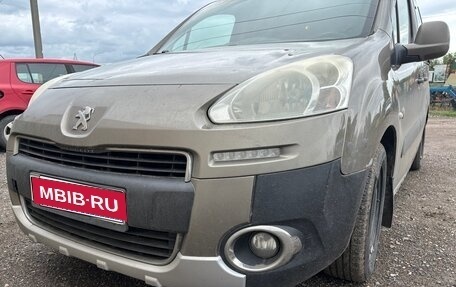 Peugeot Partner II рестайлинг 2, 2012 год, 465 000 рублей, 2 фотография
