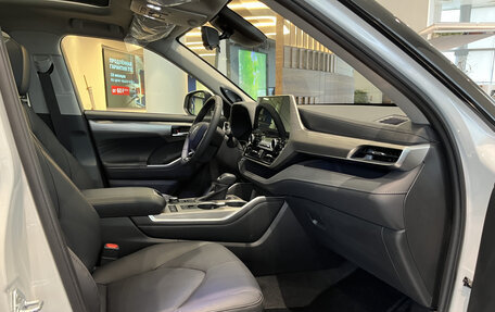 Toyota Highlander, 2025 год, 5 890 000 рублей, 13 фотография