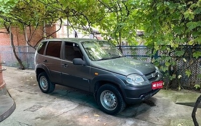 Chevrolet Niva I рестайлинг, 2010 год, 620 000 рублей, 1 фотография