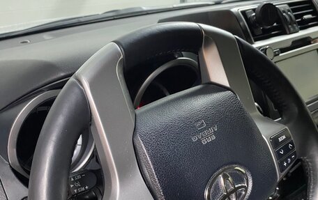 Toyota Land Cruiser Prado 150 рестайлинг 2, 2014 год, 4 150 000 рублей, 12 фотография