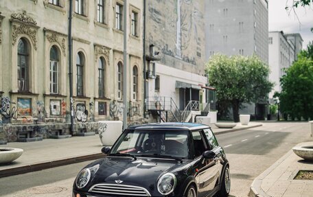MINI Hatch, 2005 год, 1 050 000 рублей, 13 фотография