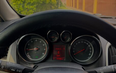 Opel Astra J, 2011 год, 750 000 рублей, 9 фотография