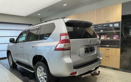 Toyota Land Cruiser Prado 150 рестайлинг 2, 2012 год, 2 348 000 рублей, 2 фотография